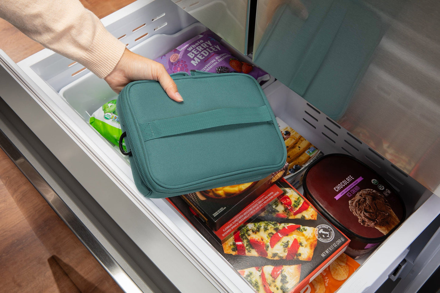 mod-3-in-1-lunch-box-p5 MOD-3-in-1-lunch-box-agave-freezer.jpg