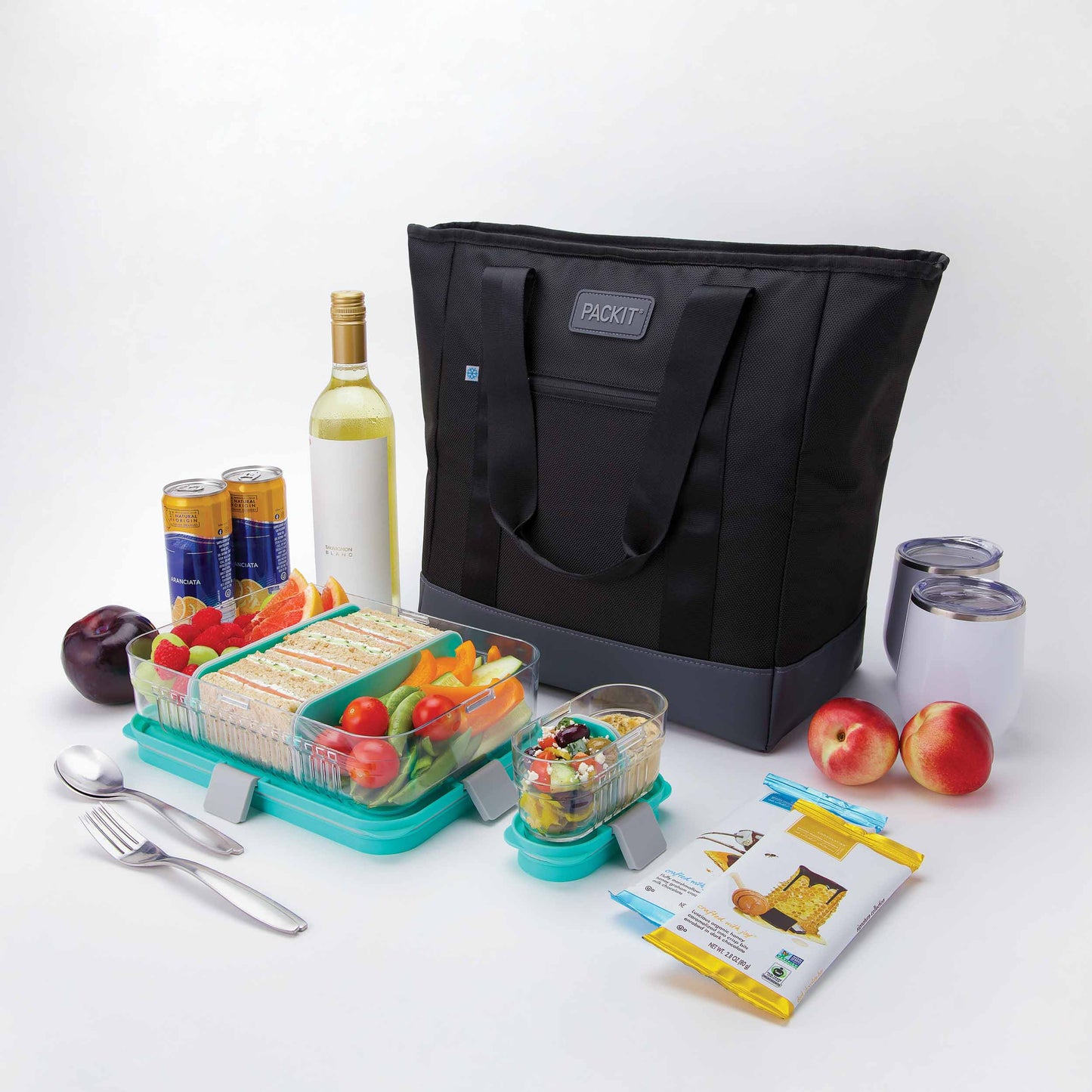 freezable-carry-tote-y8 freezable-carry-tote-black-gray-food-combo-angled.jpg