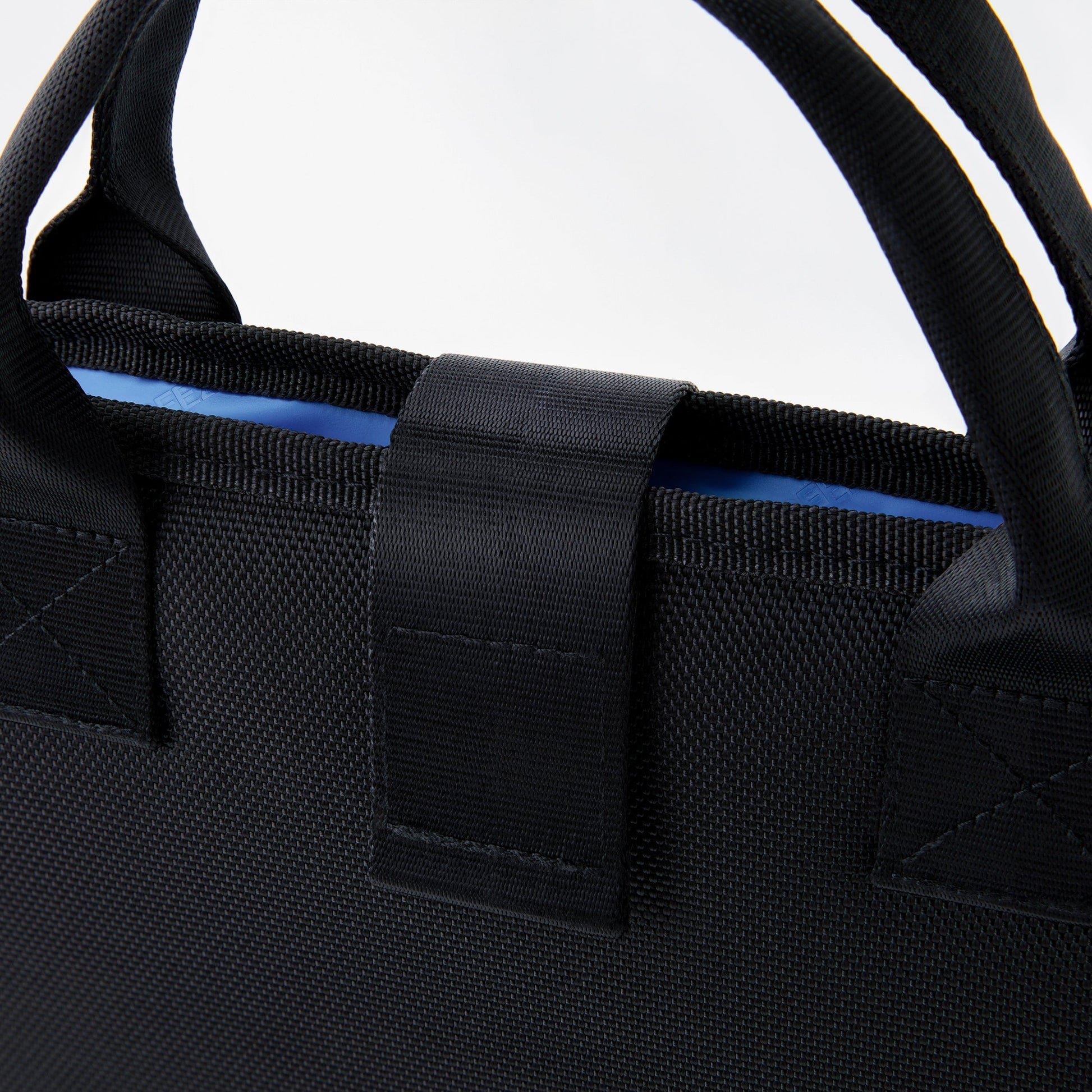 freezable-chill-board-large-o3 freezable-chill-board-large-black-ecofreeze-plus-zoom-handles.jpg