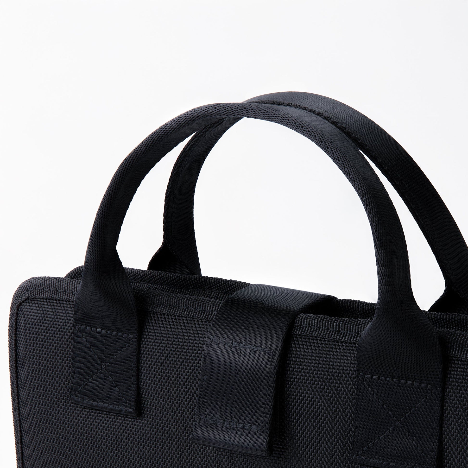 freezable-chill-board-medium-y7 freezable-chill-board-medium-black-ecofreeze-plus-top-handles.jpg