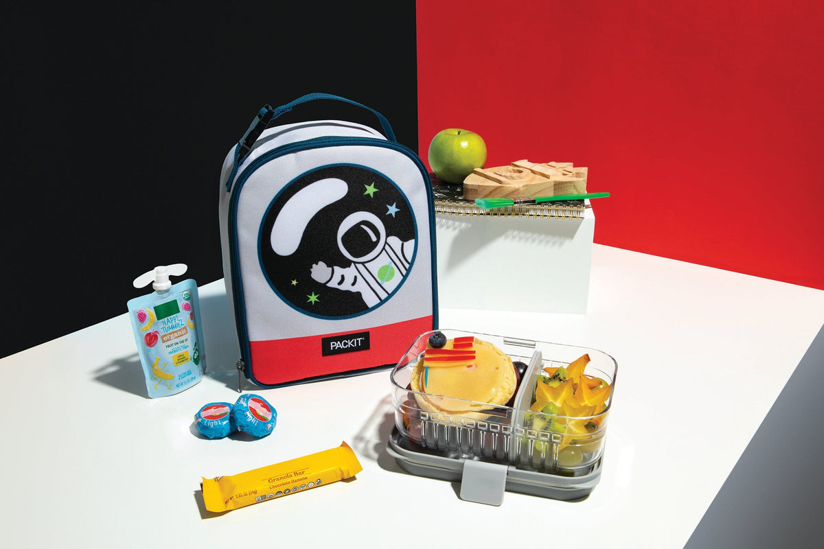 freezable-playtime-lunch-box-d4 freezable-playtime-lunch-box-spaceship-lifestyle-bento-food.jpg