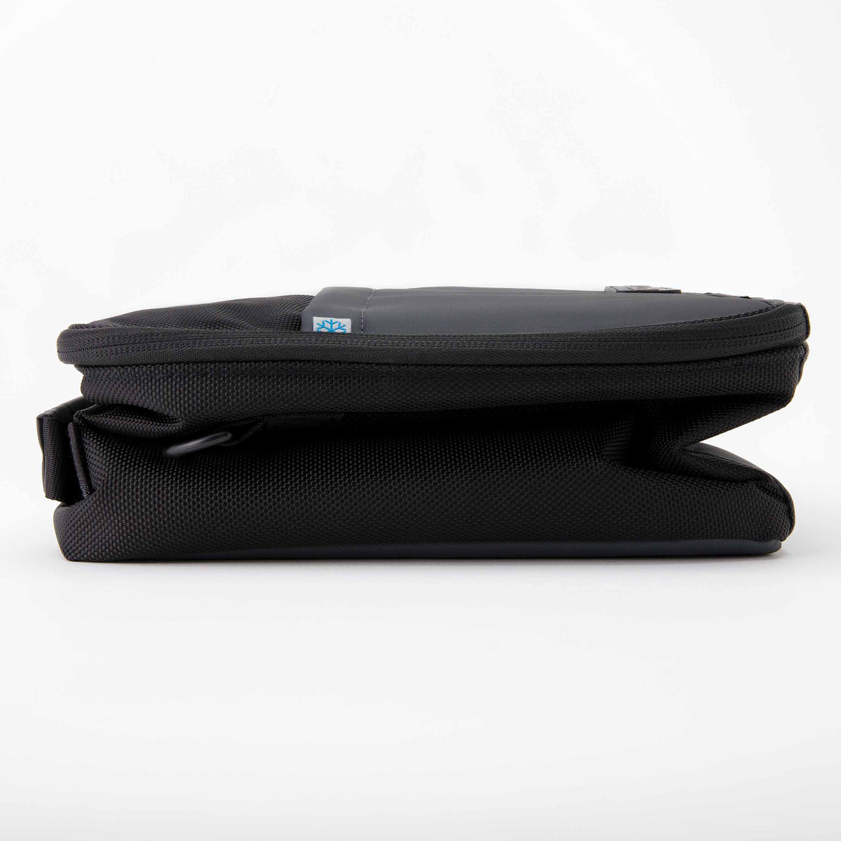 freezable-upright-lunch-box-d4 freezable-upright-lunch-box-black-gray-flat.jpg