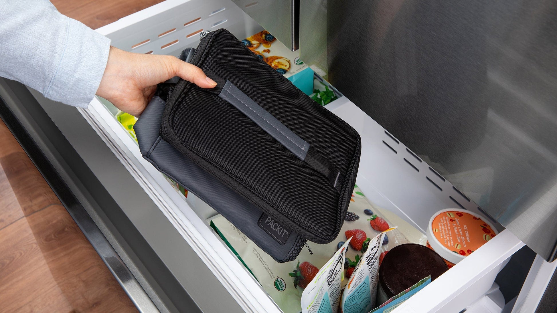 freezable-lunch-pail-f5 freezable-upright-lunch-pail-black-gray-freezer.jpg