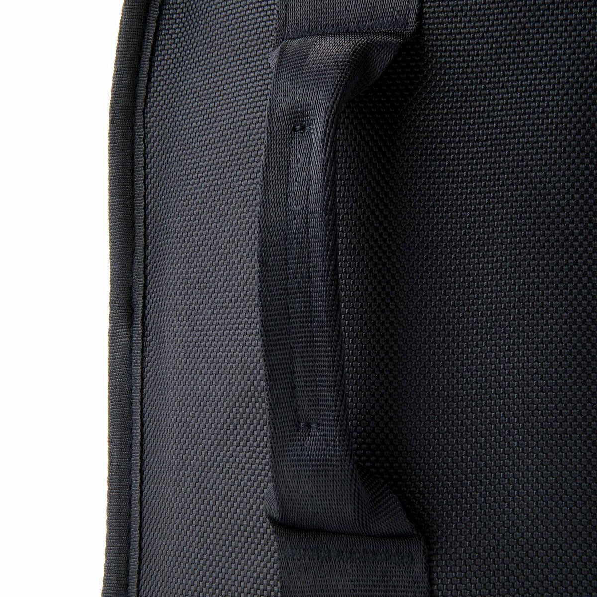 freezable-wine-cooler-o6 freezable-wine-cooler-black-zoom-back-seatbelt-webbing-handle.jpg
